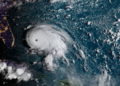 El huracán Dorian, extremadamente poderoso, toca tierra en Bahamas
