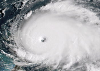Dorian es ya un huracán “catastrófico” de categoría 5