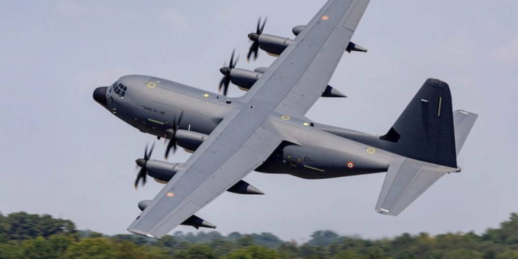 Fuerza Aérea de Francia recibe un avión cisterna KC-130J de fabricación estadounidense