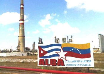 Escasez de petróleo en Cuba obliga a los comunistas a reconsiderar su apoyo a Maduro
