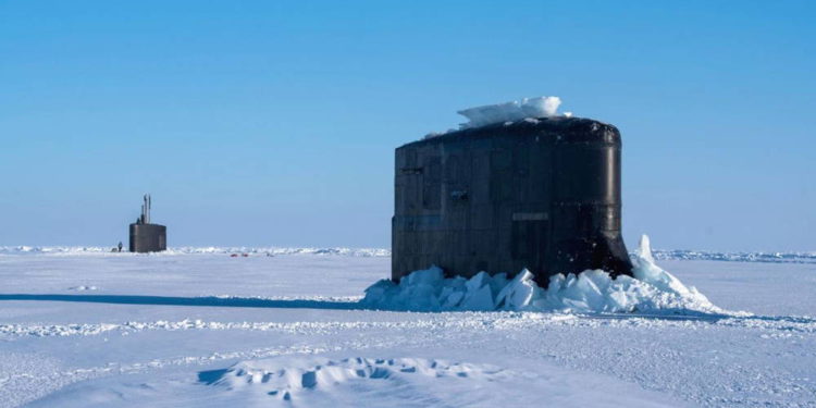 ¿Por qué los submarinos de EE.UU. están entrenando en el Círculo Polar Ártico?