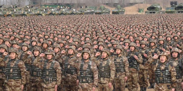 5.000 soldados chinos en Irán para proteger la exportación de petróleo
