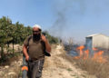 Incendio forestal en Samaria obliga a los residentes a evacuar