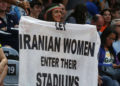 Miles de iraníes cansados del régimen islamista apoyan prohibición mundial del deporte en Irán