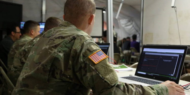 Ejército de EE.UU. otorga $437 millones a BAE Systems por apoyo de Inteligencia de Código Abierto