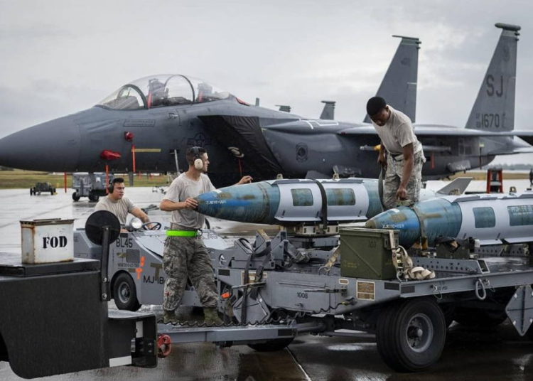 Fuerza Aérea de EE.UU. adjudica un contrato de $600 millones para un arma de ataque de área