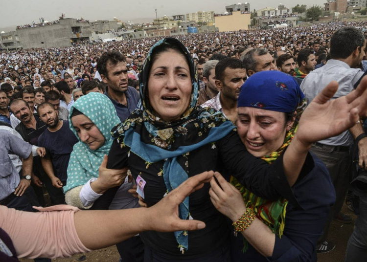 ¿Quiénes son los kurdos y por qué están siendo atacados?