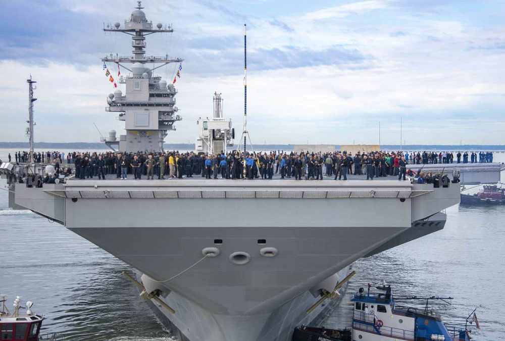 Nuevo portaaviones de la Armada de EE.UU., de 13.000 millones de dólares, regresó al mar