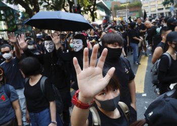 China aprueba ley de seguridad que amenaza con eliminar la autonomía de Hong Kong