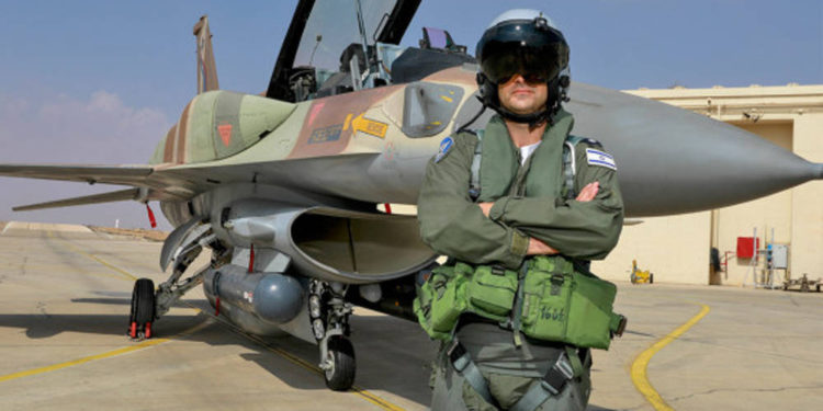Coronel G., comandante de la base aérea de Ramón | Foto: Yehuda Peretz