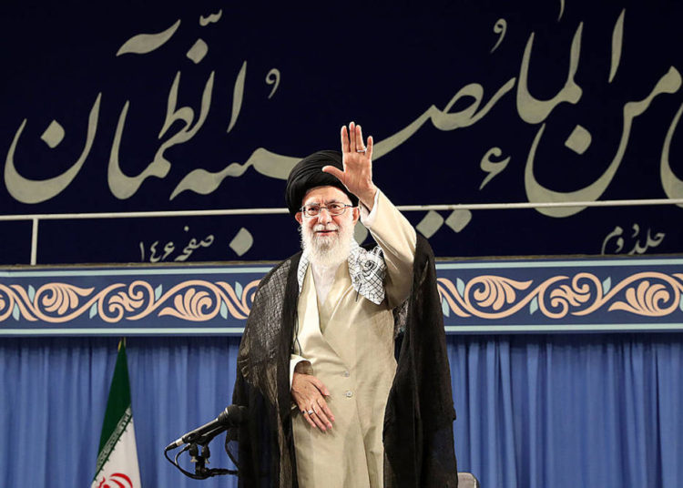 Khamenei desestima los peligros del coronavirus en Irán: “No es una tragedia tan grande”