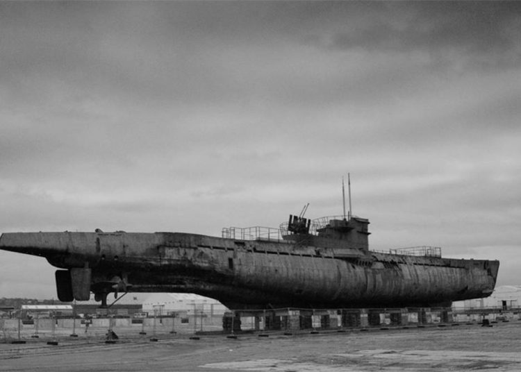 El submarino alemán 534 se ve en los muelles de birkenhead, merseyside, inglaterra | Foto: Paul Adams a través de Wikipedia