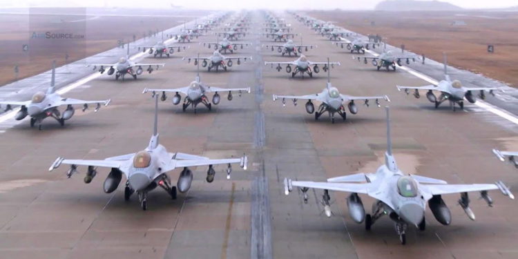 Cazas F-16 de la Fuerza Aérea de los EE.UU. llegaron a Israel