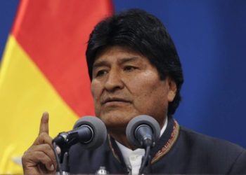 Expresidente boliviano Morales sale de Argentina en vuelo a Venezuela