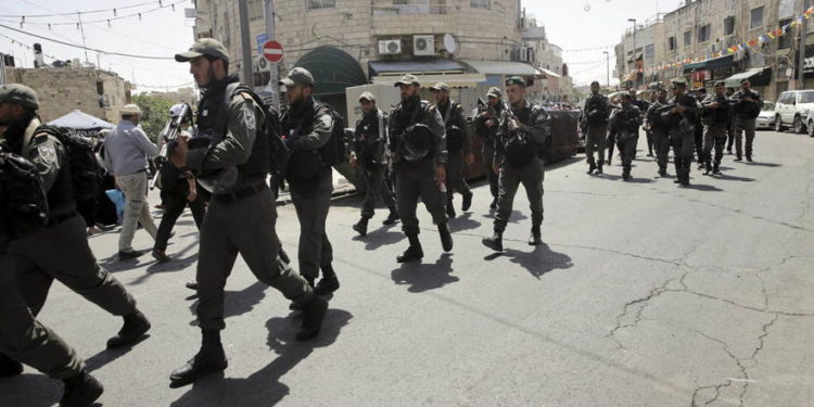 Foto ilustrativa de la policía fronteriza israelí en Jerusalén Este el 18 de mayo de 2018. (AP / Mahmoud Illean)