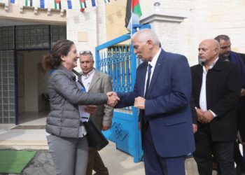 Unión Europea y Dinamarca inauguran edificios públicos en la Zona C de Judea y Samaria