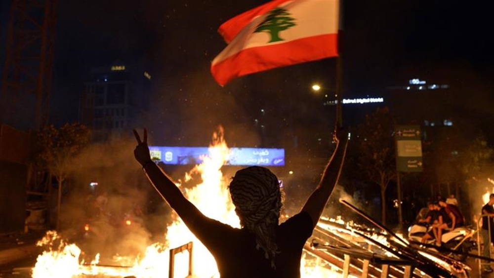 Manifestantes de Líbano obligan a Nasrallah a replantear su estrategia en medio de la crisis