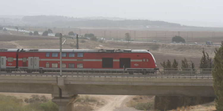 Tren rápido de Jerusalem a Tel Aviv inicia operaciones