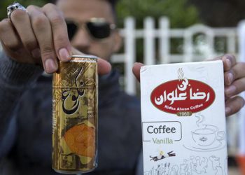 Manifestantes de Irak boicotean mercancías iraníes