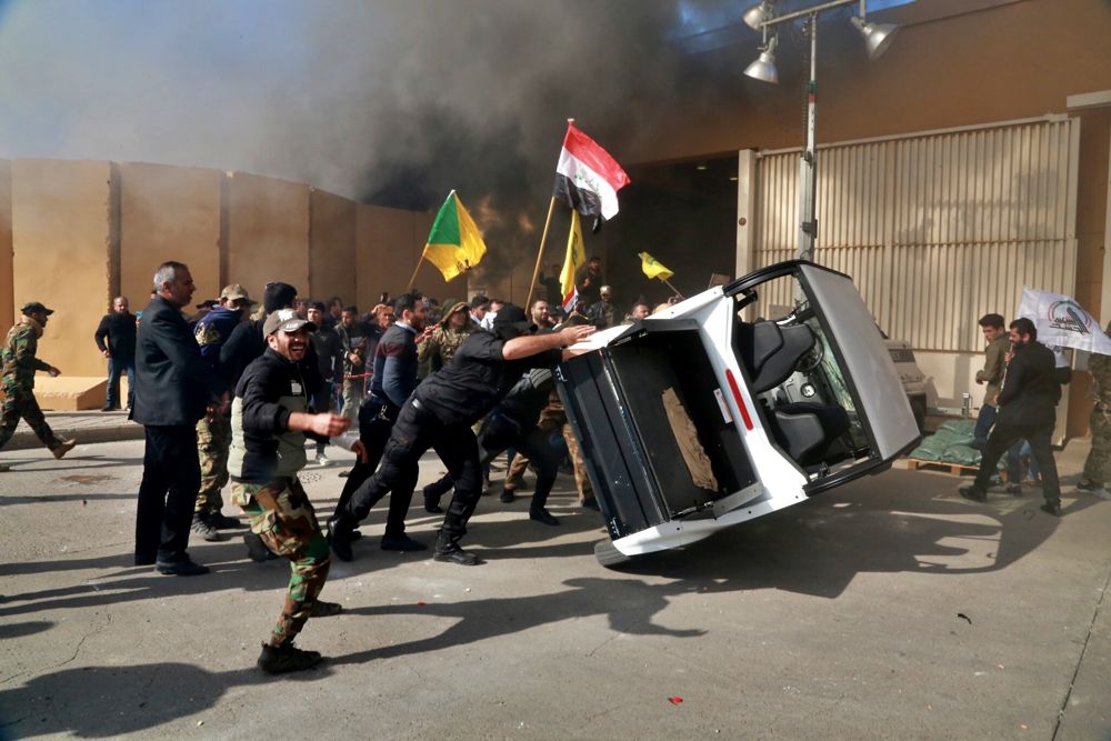 Estados Unidos no planea evacuar funcionarios de su embajada en Bagdad