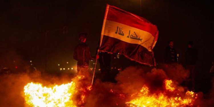 Al menos trece personas heridas en violentas manifestaciones en Irak