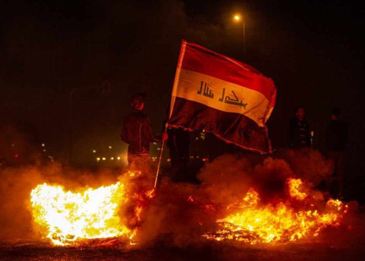 Al menos trece personas heridas en violentas manifestaciones en Irak