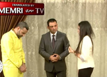 Captura de pantalla de Ashwaq Haji Hamid confrontando a su violador Abu Humam en un informe de la Red Al-Iraqiya, traducido por MEMRI. (crédito de la foto: captura de pantalla)