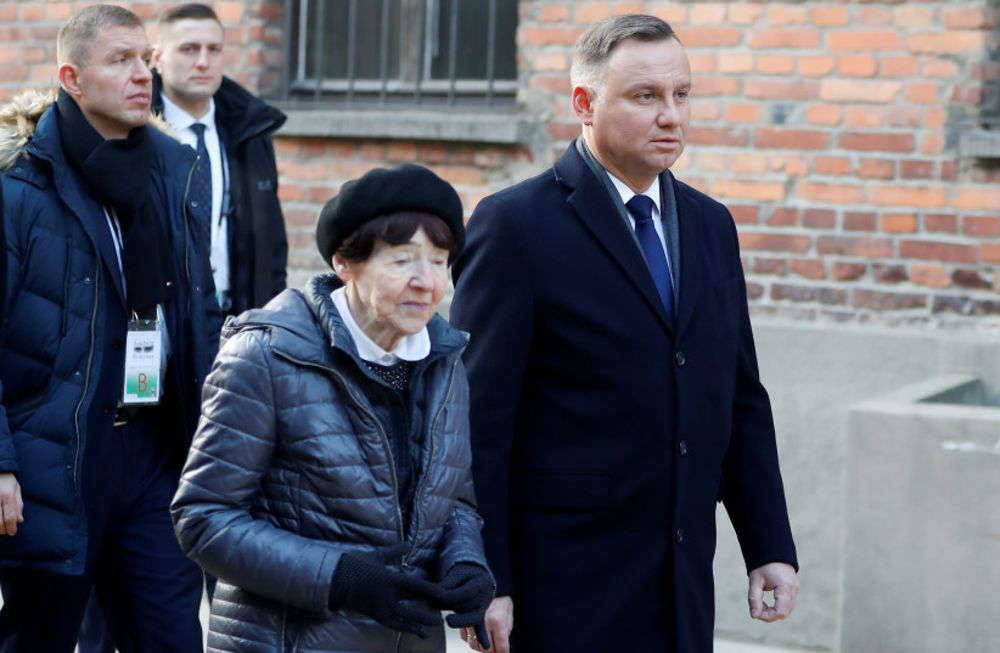 Presidente De Polonia Visita Auschwitz Junto A Sobrevivientes Del Holocausto 9702