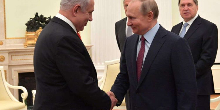 Netanyahu se reúne con Putin para discutir el plan de paz de Trump