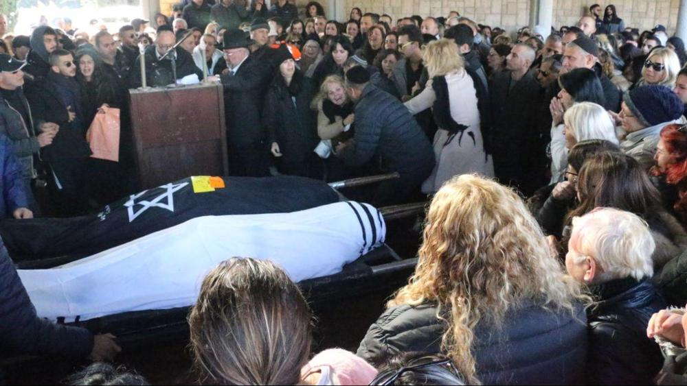 El funeral de la pareja que se ahogó en un ascensor de Tel Aviv. ( Foto: Motti Kimchi )
