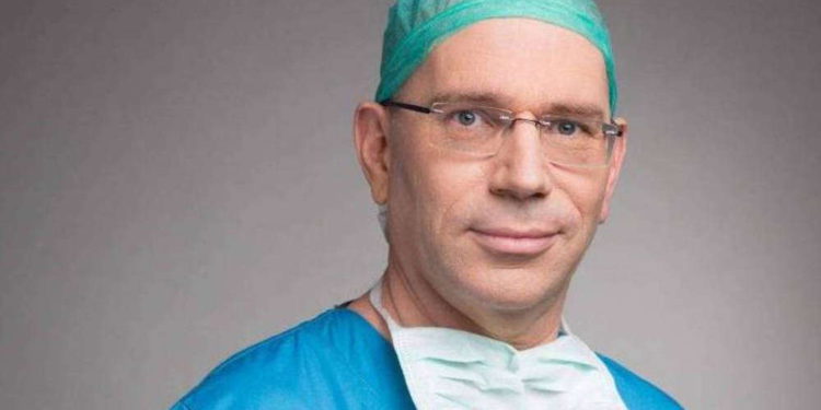 Cirujano israelí realizará cirugía en vivo durante conferencia mundial en París