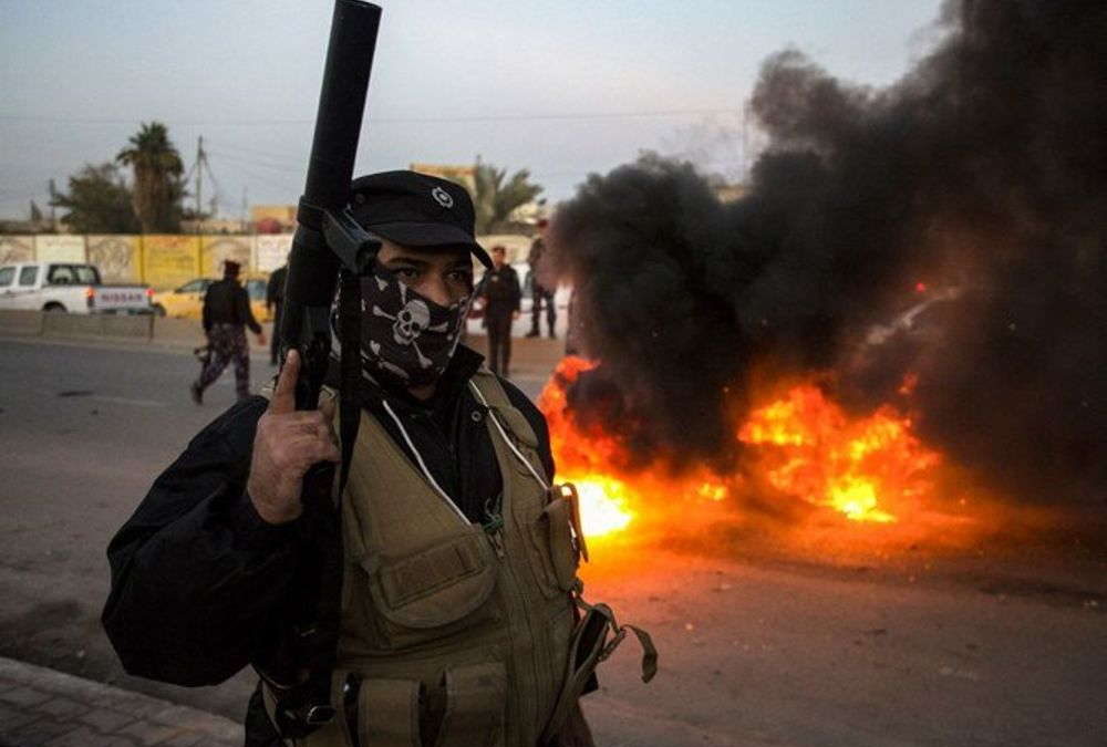 Fuerzas de seguridad iraquíes allanan el principal sitio de protestas en Bagdad