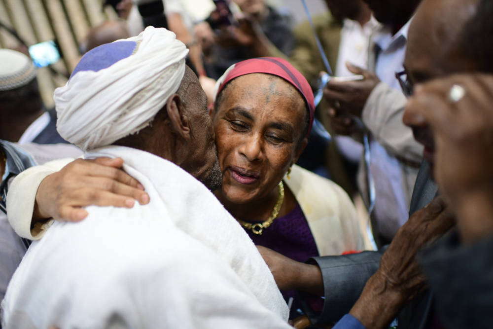 Israel traerá 'inmediatamente' más de 2.000 judíos etíopes