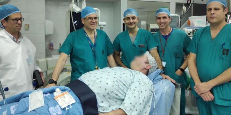 Médicos israelíes realizan la primera cirugía gastroplastia endoscópica en Jerusalem