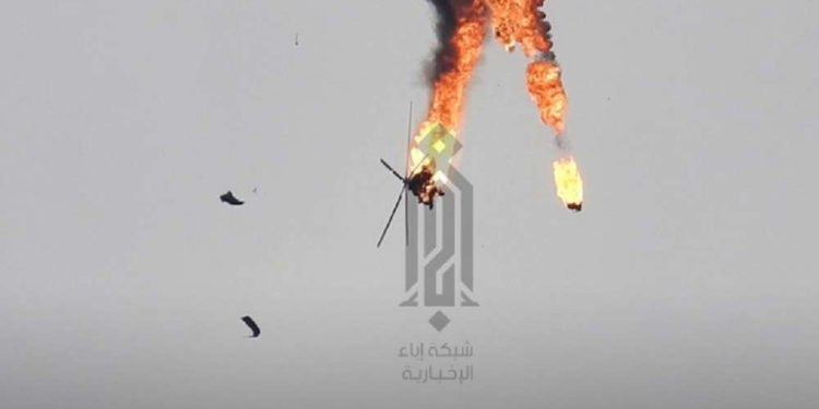 Impactante video del momento en que un helicóptero Mi-17 es alcanzado por un misil sobre Siria