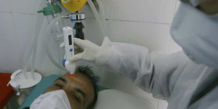 Otros tres israelíes son diagnosticados con el coronavirus