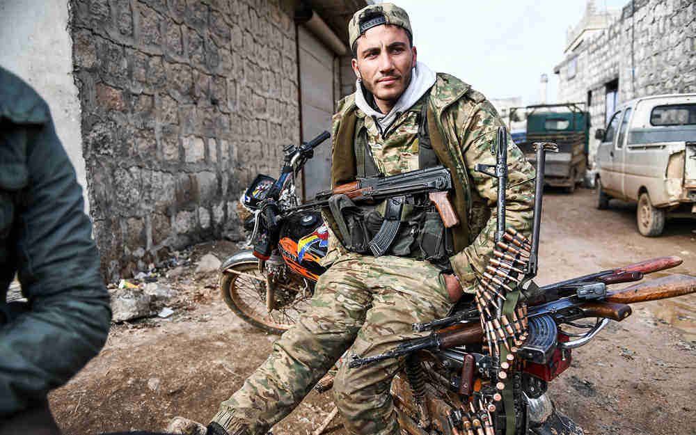 Dos soldados de Turquía son asesinados en Siria en medio de amenazas de guerra