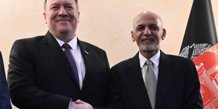 Estados Unidos y los talibanes alcanzan acuerdo de “reducción de violencia” en Afganistán