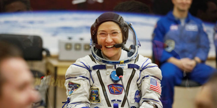 Astronauta de la NASA regresa a la Tierra tras misión récord en la Estación Espacial