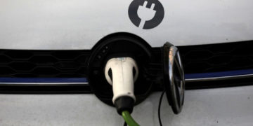 Petrolera de India se asocia con startup israelí para desarrollar baterías de metal-aire