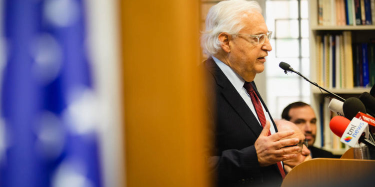 Friedman: Los palestinos no están en posición de “mantener ningún acuerdo”
