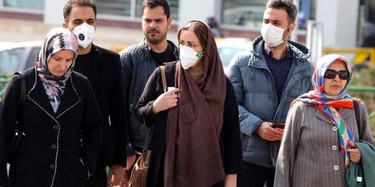 Irán reporta su quinta muerte por coronavirus, la cifra más alta fuera de Asia