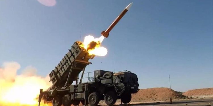 EE. UU. despliega misiles Patriot en la base aérea Ain Al-Assad en Irak