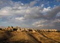 Netanyahu autoriza construcción de 3.500 viviendas en el poblado E1 de Judea y Samaria