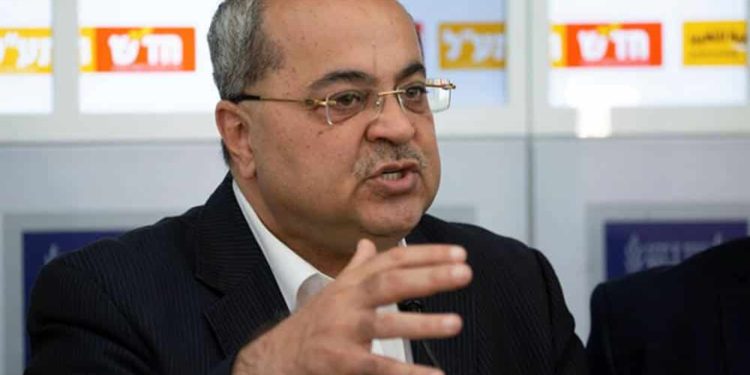 Jefe de la Lista Árabe Conjunta se niega a condenar atakue de Tapuaj