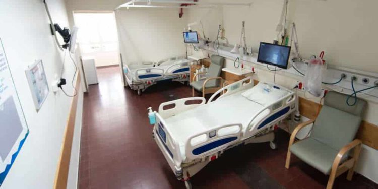 Hospitales y universidades de Israel recibirán millonaria donación para combatir la pandemia