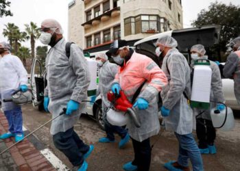 Mayoría de los árabes palestinos apoya la cooperación con Israel para combatir el coronavirus