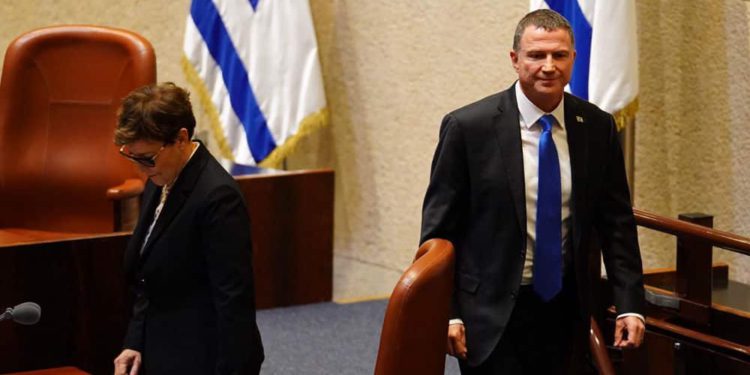 El presidente de la Knéset, Yuli Edelstein, renuncia