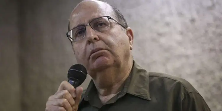 Moshé Yaalon se opone al gobierno de emergencia entre Netanyahu y Gantz