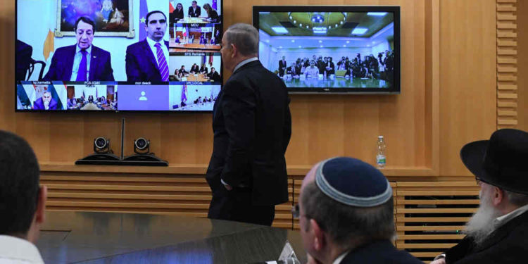 Netanyahu discute sobre el levantamiento de restricciones con líderes mundiales